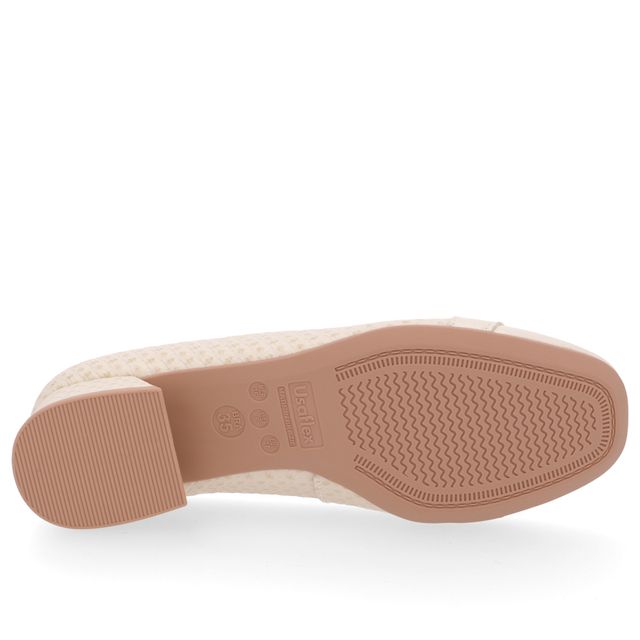 Scarpin Bege Salto Bloco Couro Detalhe Fivela